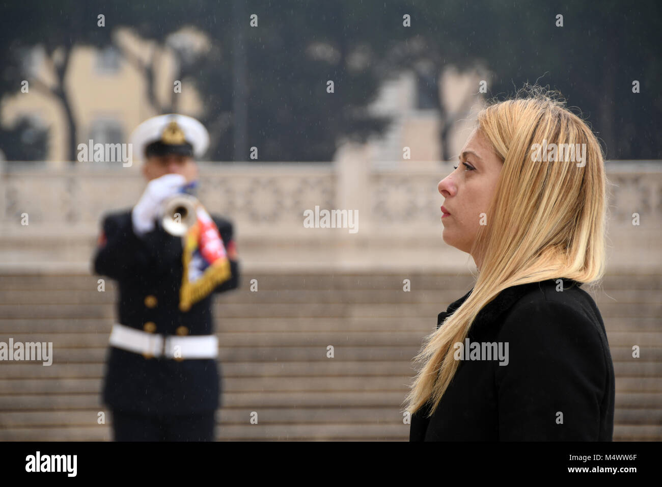 Giorgia Meloni all’Altare della Patria